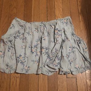 American Eagle Off the shoulder blouse